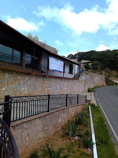 Cucursola Guanajuato: La Revolución Ecológica en Vivienda de la Sierra de Santa Rosa